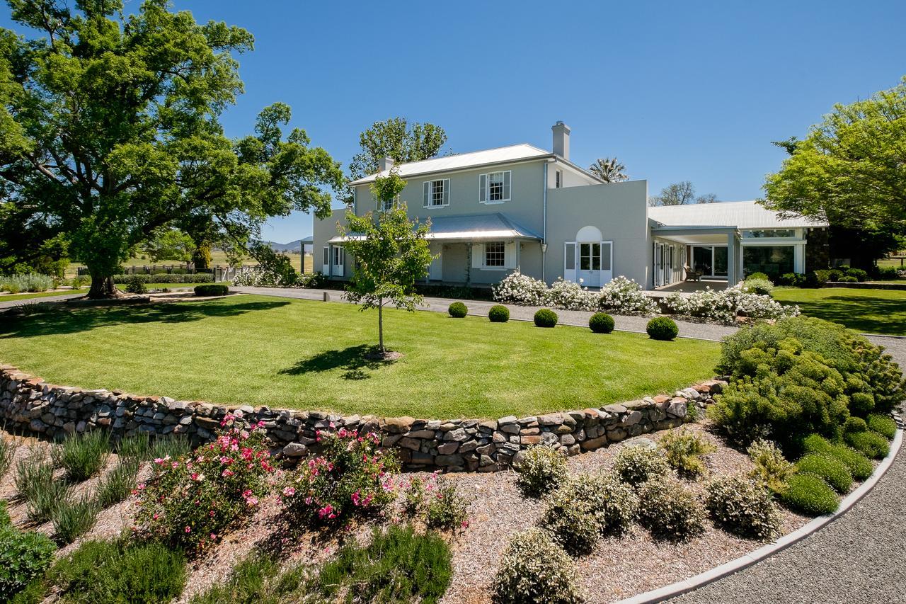 Goonoo Goonoo Station Hotel Tamworth Kültér fotó The main house at the property