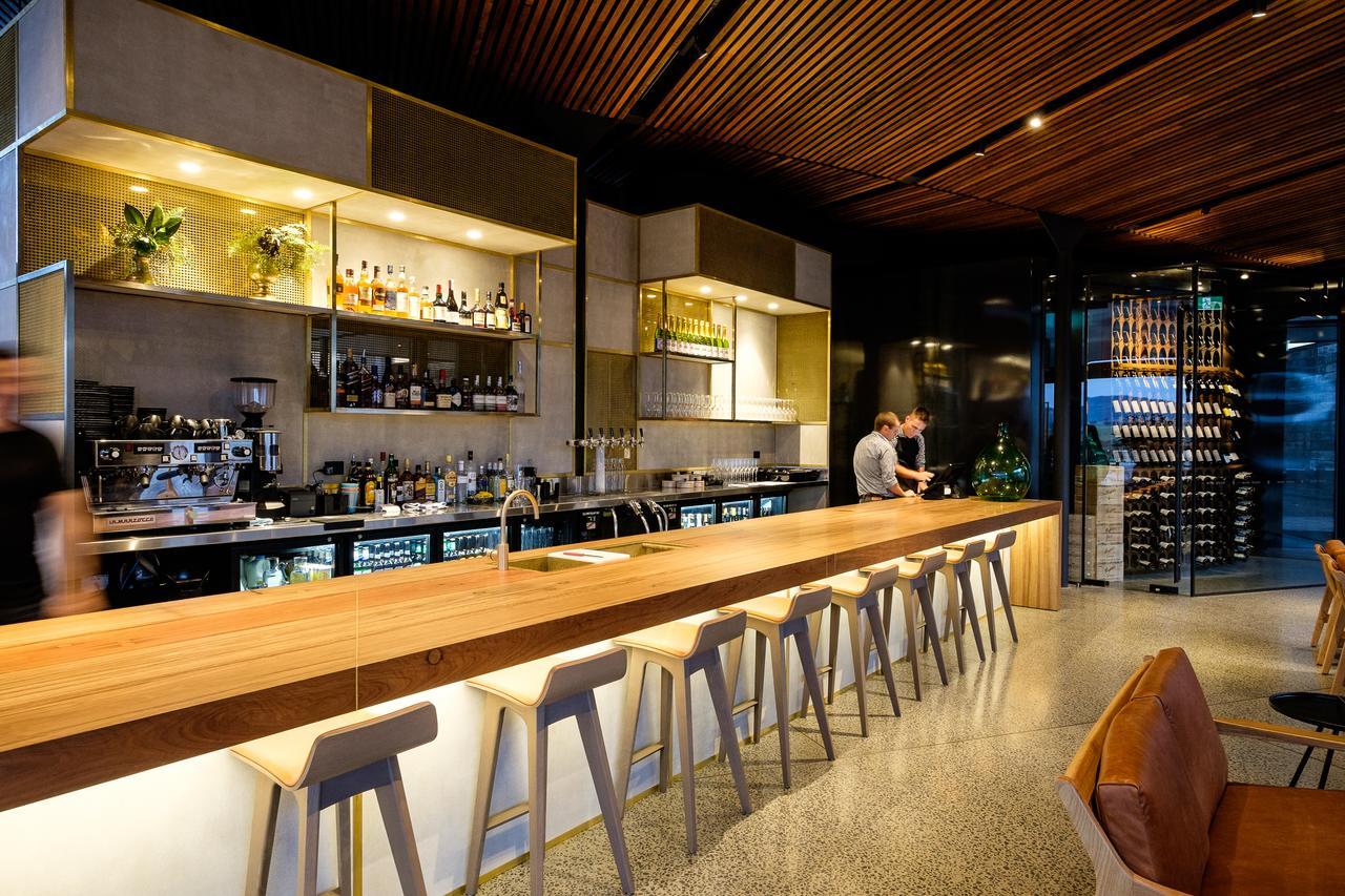 Goonoo Goonoo Station Hotel Tamworth Kültér fotó The bar at the restaurant